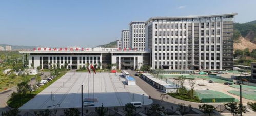 蝉联第二丨博大建设集团在中国建筑装饰行业高质量报告会上斩获多项重磅荣誉